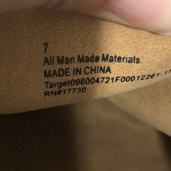 Black Universal Thread mules - Picture 2 of 5